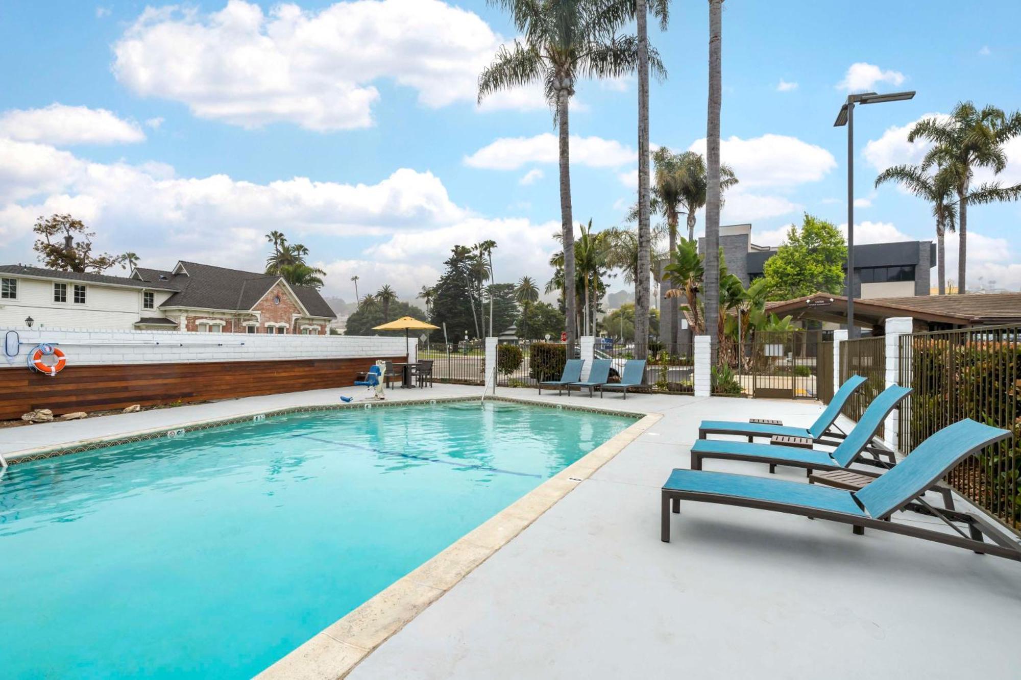 Best Western At Ventura Pier Екстериор снимка